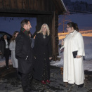 24. desember: Kronprinsfamilien deltar på julegudstjenesten i Uvdal kirke. Foto: Terje Bendiksby / NTB scanpix